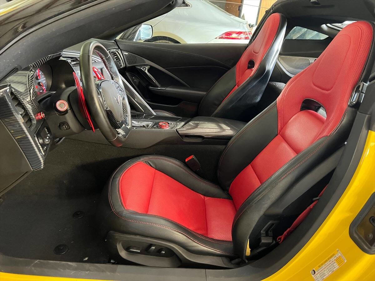Used 2019 Chevrolet Corvette Grand Sport image 8