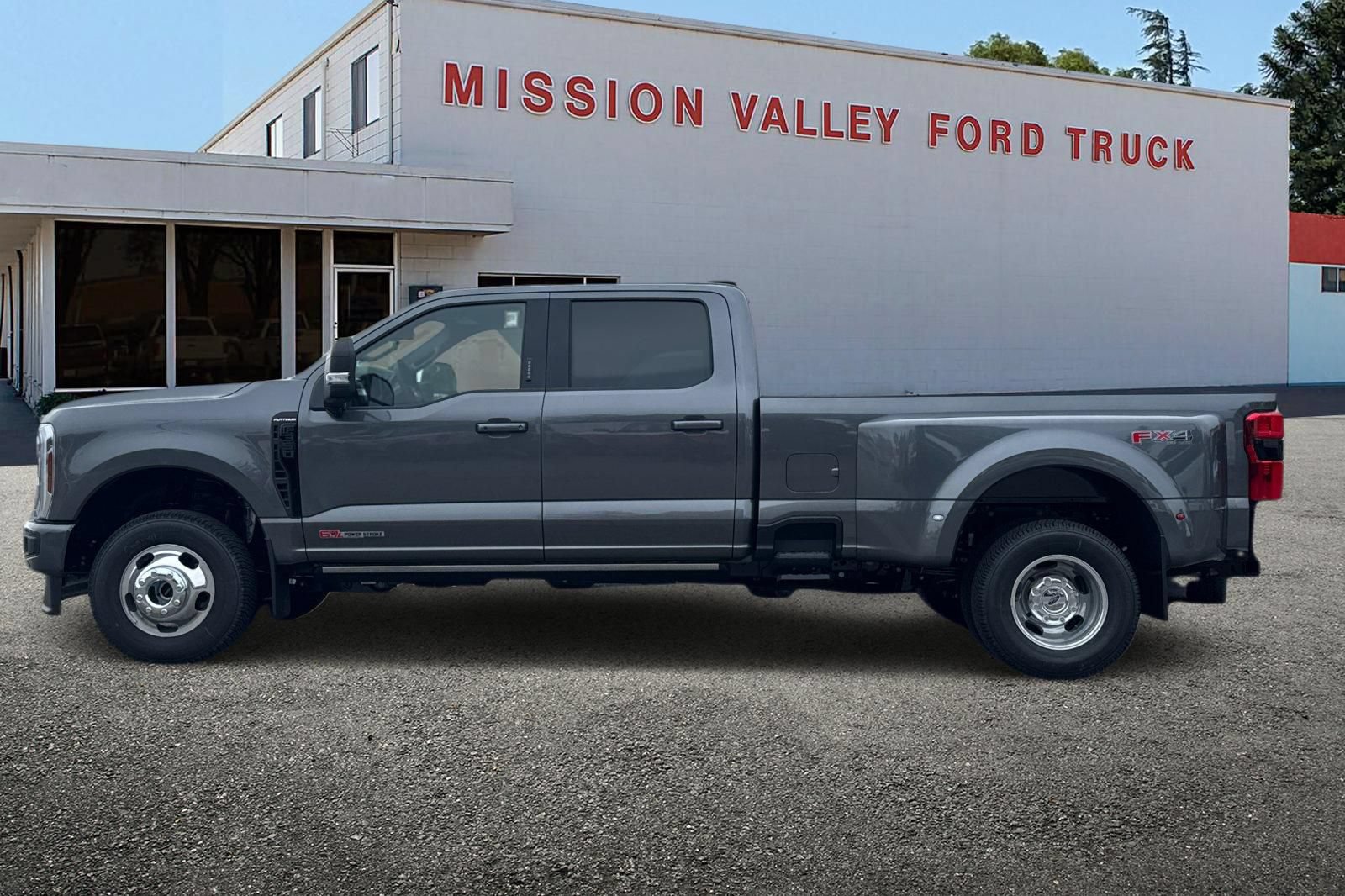 New 2026 Ford F350 Platinum AWD/4WD image 7