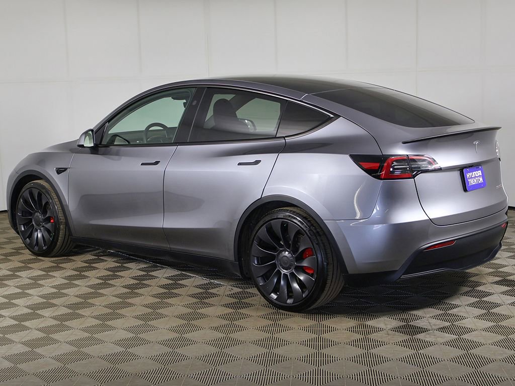Used 2024 Tesla Model Y Performance AWD/4WD image 13