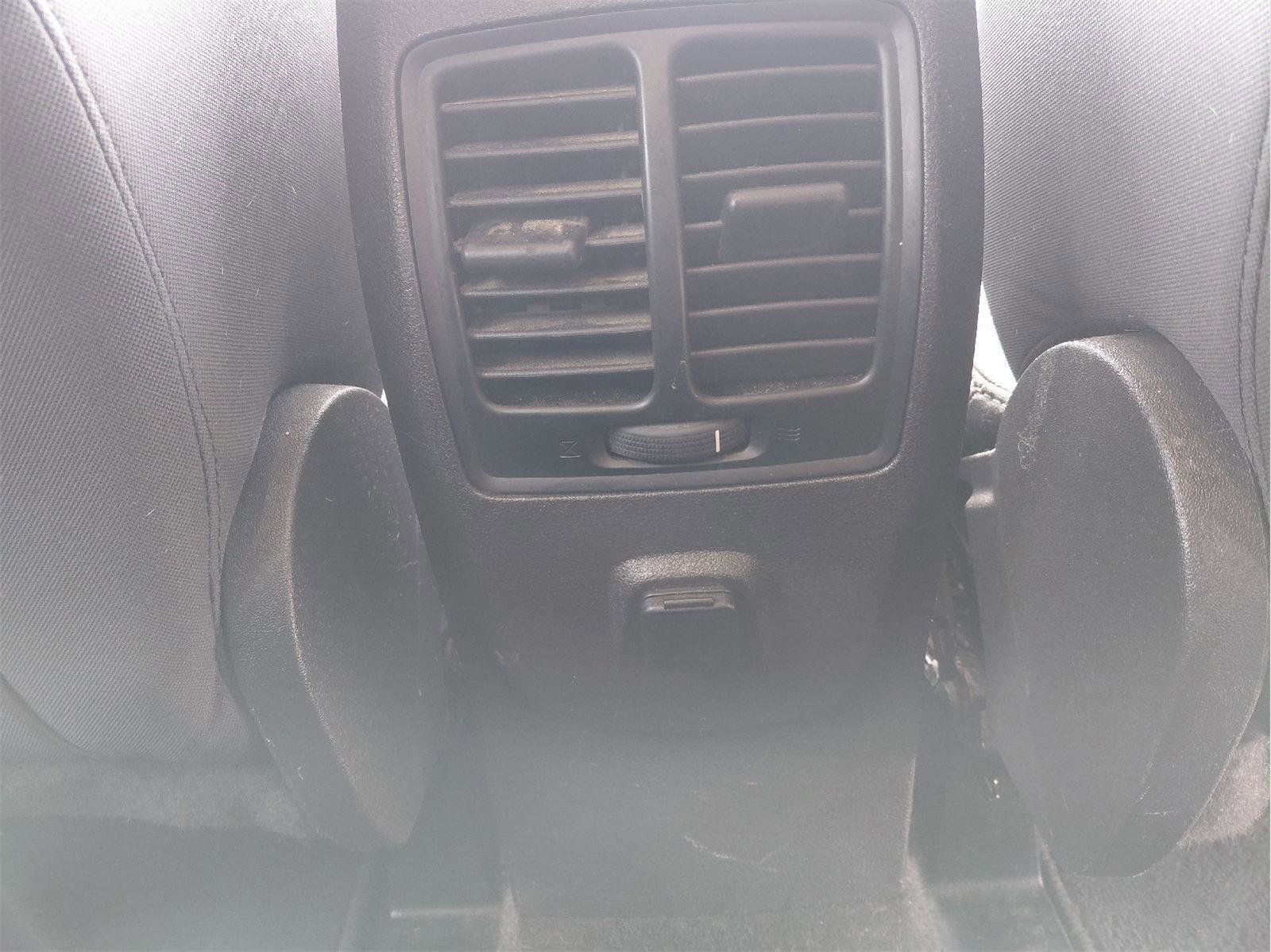 Used 2018 Ford Escape SE w/ Ford Safe & Smart Package image 18