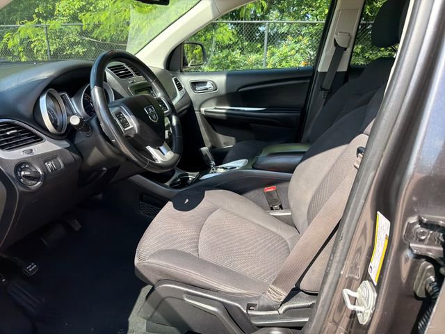Used 2018 Dodge Journey SE w/ Popular Equipment Group FWD image 11