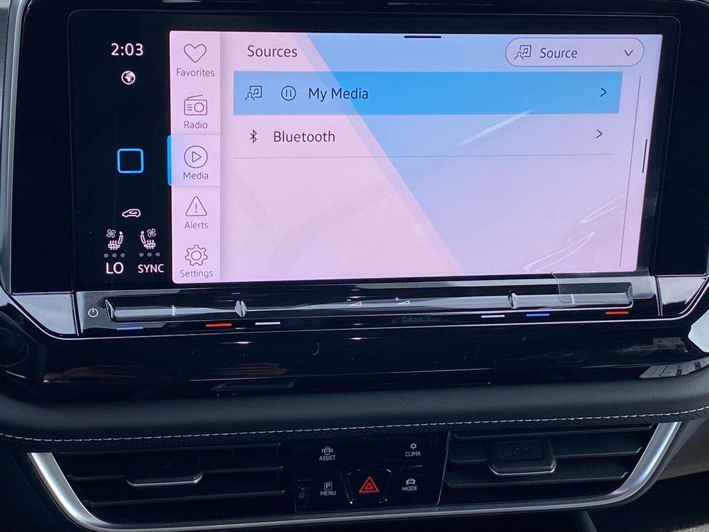 New 2026 Volkswagen Atlas Cross Sport SE image 6