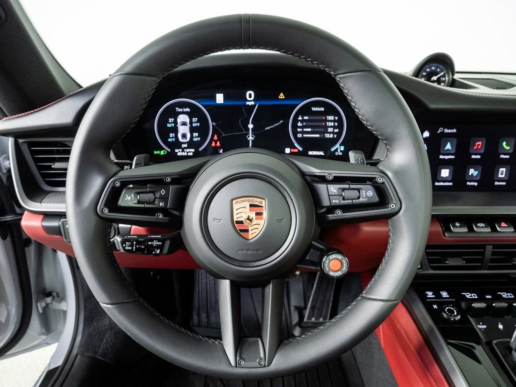Certified 2025 Porsche 911 Carrera w/ Premium Package image 9