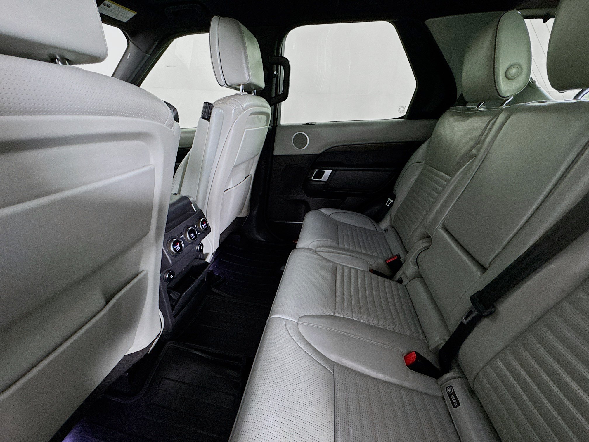 Used 2019 Land Rover Discovery HSE Luxury AWD/4WD image 24