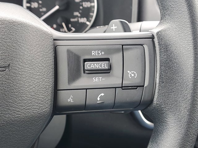 Certified 2025 Nissan Rogue S FWD image 8