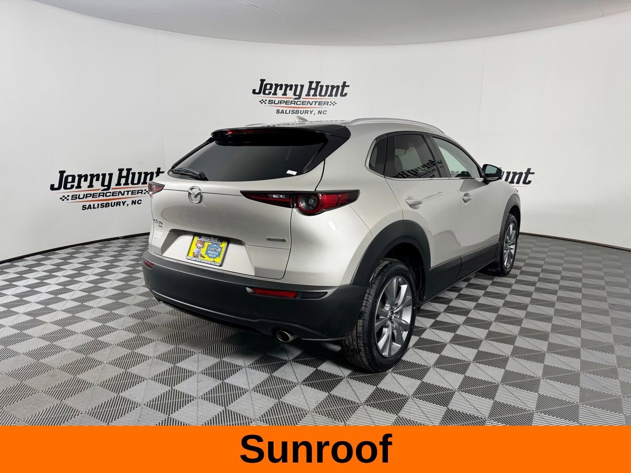 Used 2024 MAZDA CX-30 AWD 2.5 S w/ Premium Package image 7