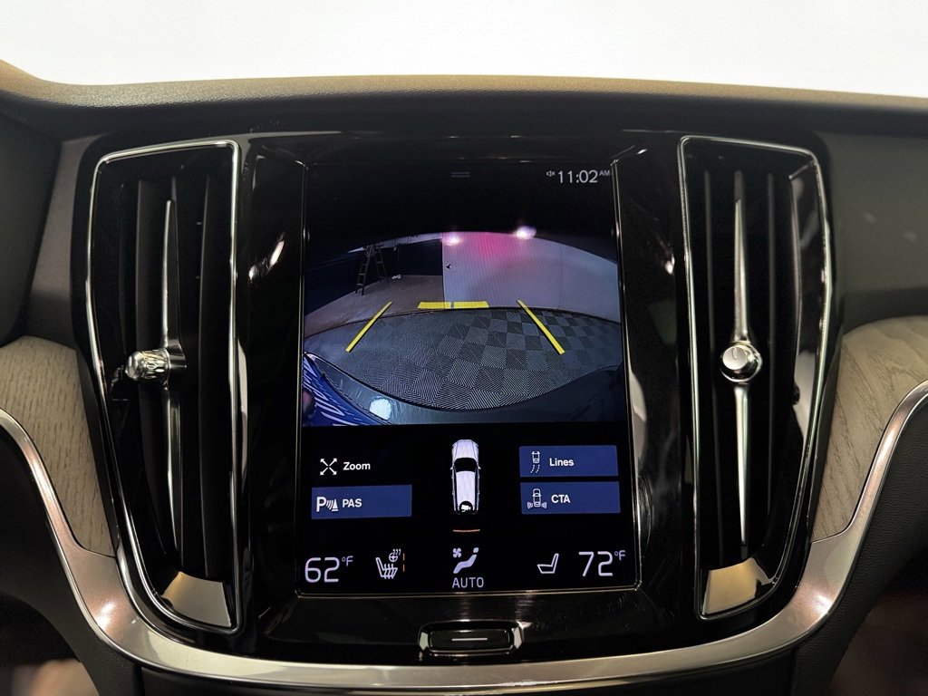 Used 2021 Volvo V60 T5 Cross Country w/ Protection Package image 17