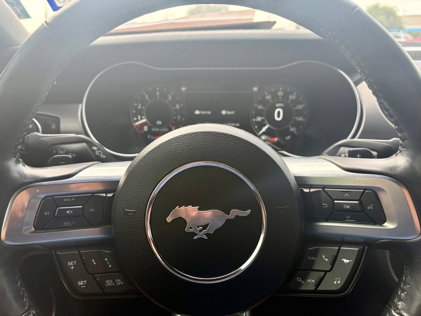 Used 2022 Ford Mustang GT Premium w/ Equipment Group 401A RWD image 17