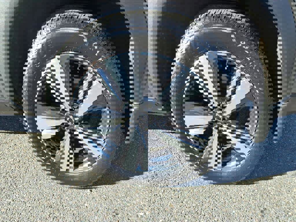 Certified 2023 Nissan Rogue SL w/ SL Premium Package image 9