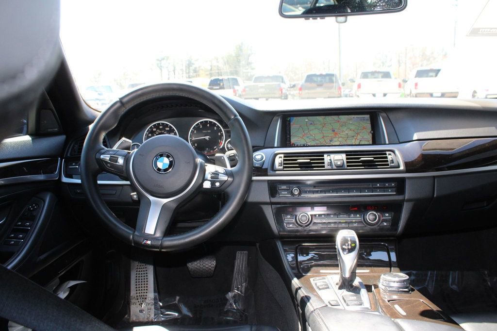 Used 2016 BMW 528i Sedan image 11