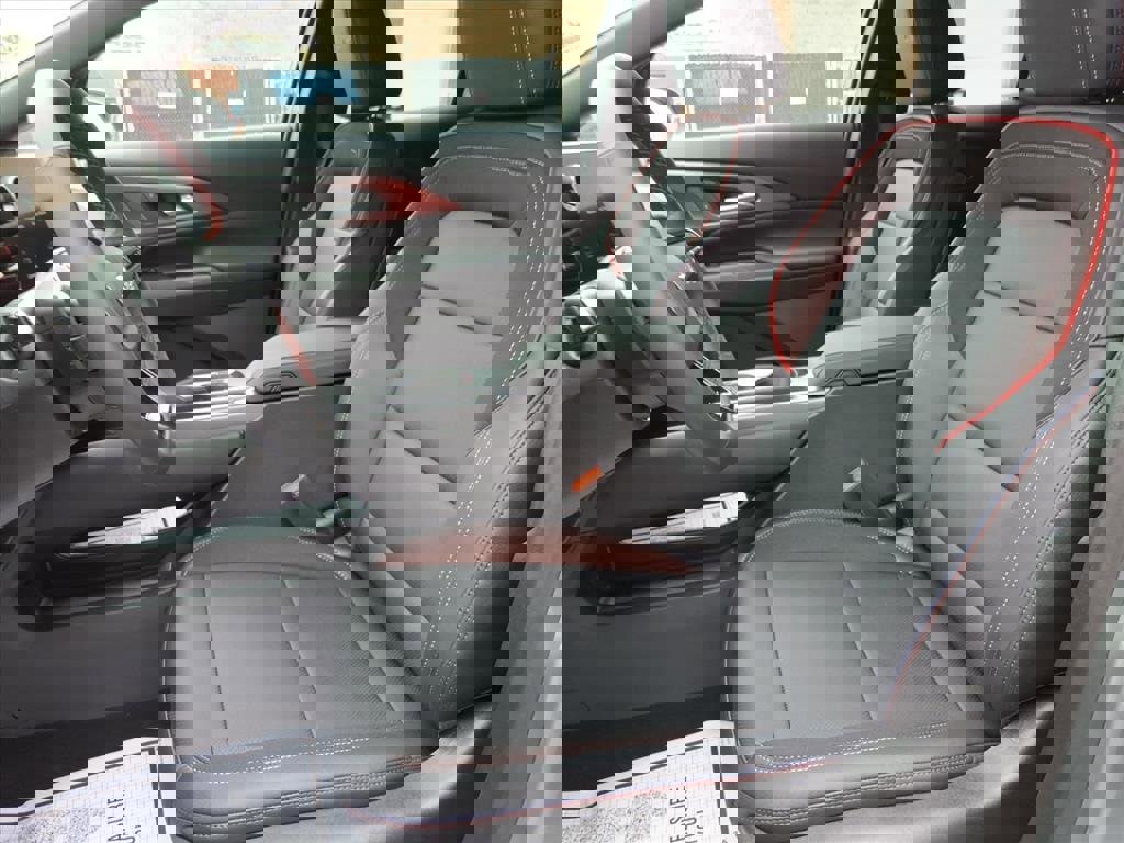 New 2026 Chevrolet Equinox EV RS image 13