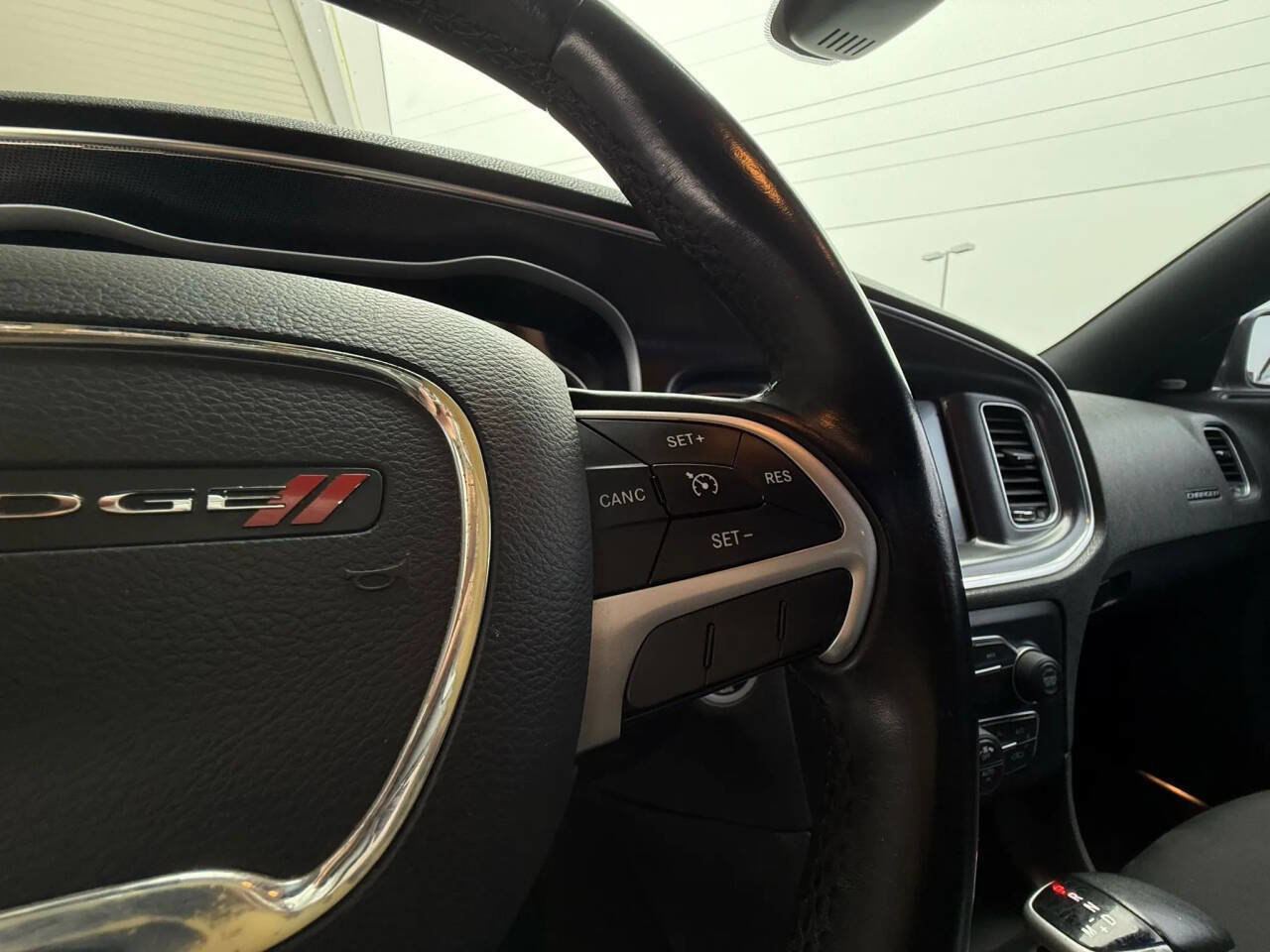 Used 2016 Dodge Charger SXT image 8