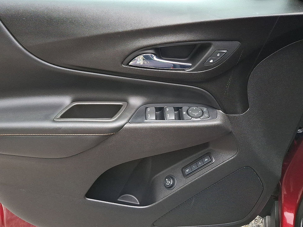 Used 2019 Chevrolet Equinox Premier AWD/4WD image 16