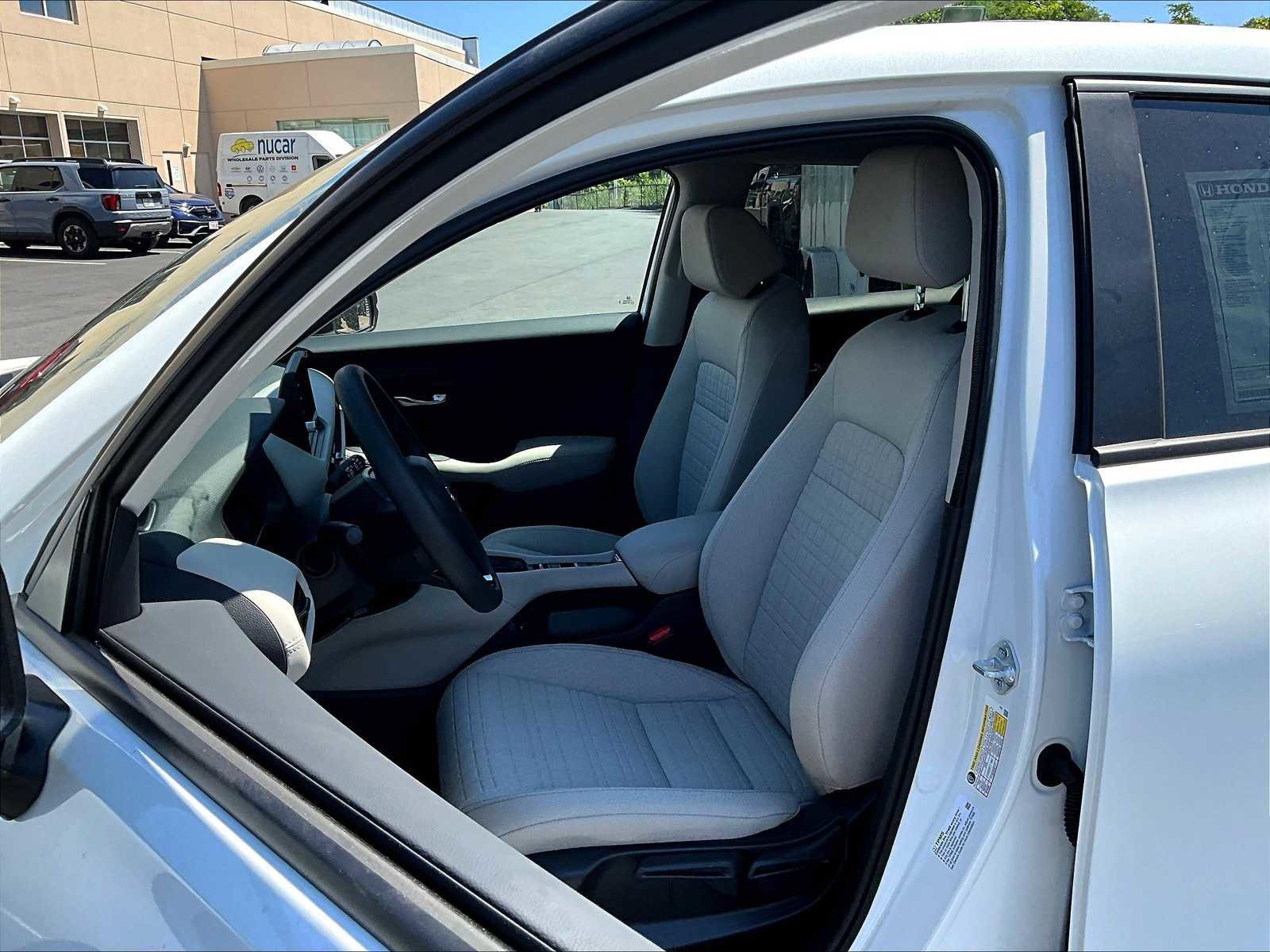 New 2026 Honda HR-V LX image 11