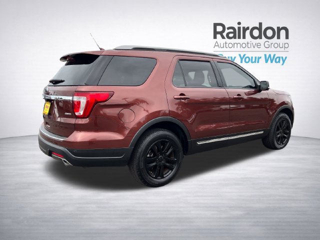 Used 2018 Ford Explorer XLT w/ Equipment Group 201A AWD/4WD image 7