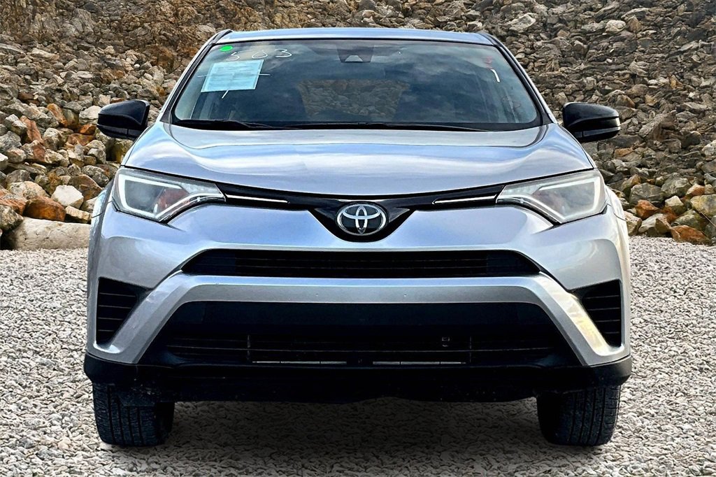 Used 2018 Toyota RAV4 LE w/ Carpet Mat Package image 3