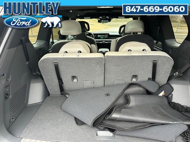 Used 2024 Kia EV9 GT-Line image 12