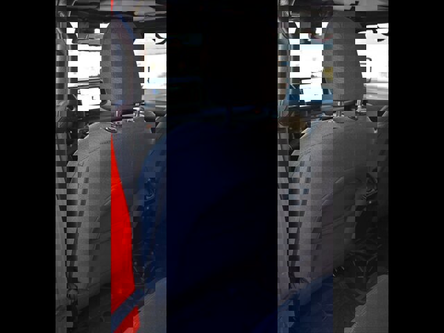 Used 2024 Jeep Wrangler Willys image 31