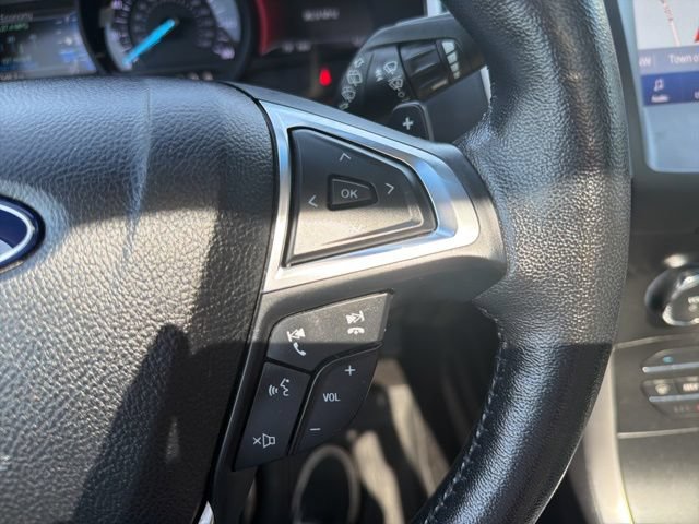 Used 2020 Ford Edge SEL w/ Convenience Package AWD/4WD image 15