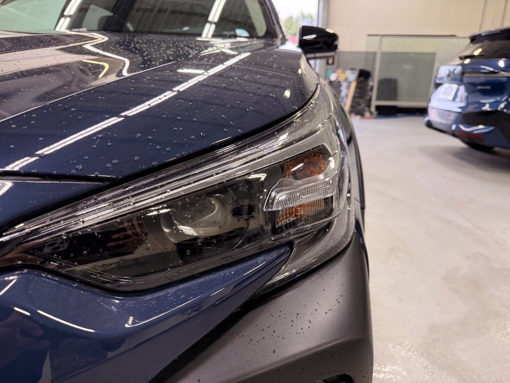 Used 2025 Subaru Outback Premium AWD/4WD image 9