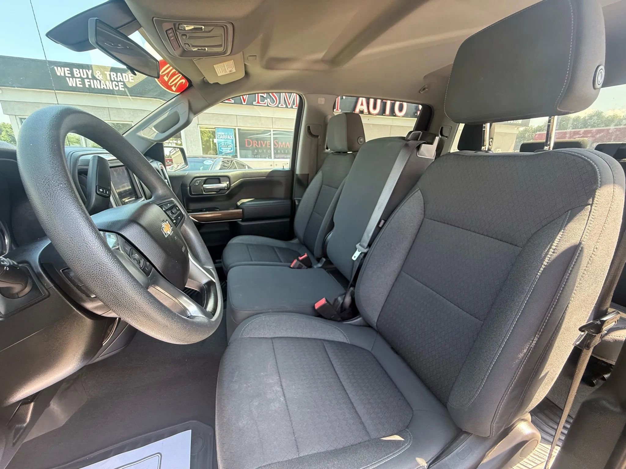 Used 2020 Chevrolet Silverado 1500 LT image 14