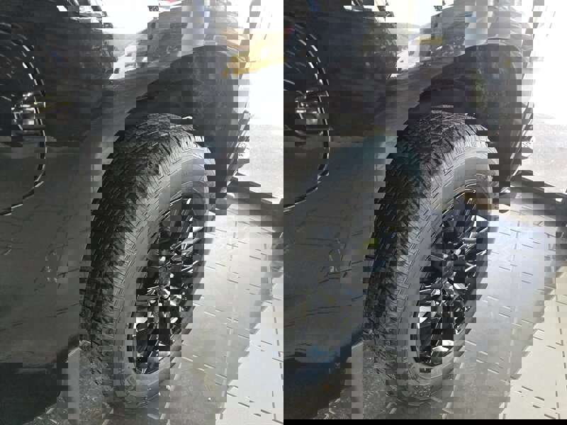 Used 2020 Chevrolet Silverado 1500 Custom w/ Custom Value Package image 32