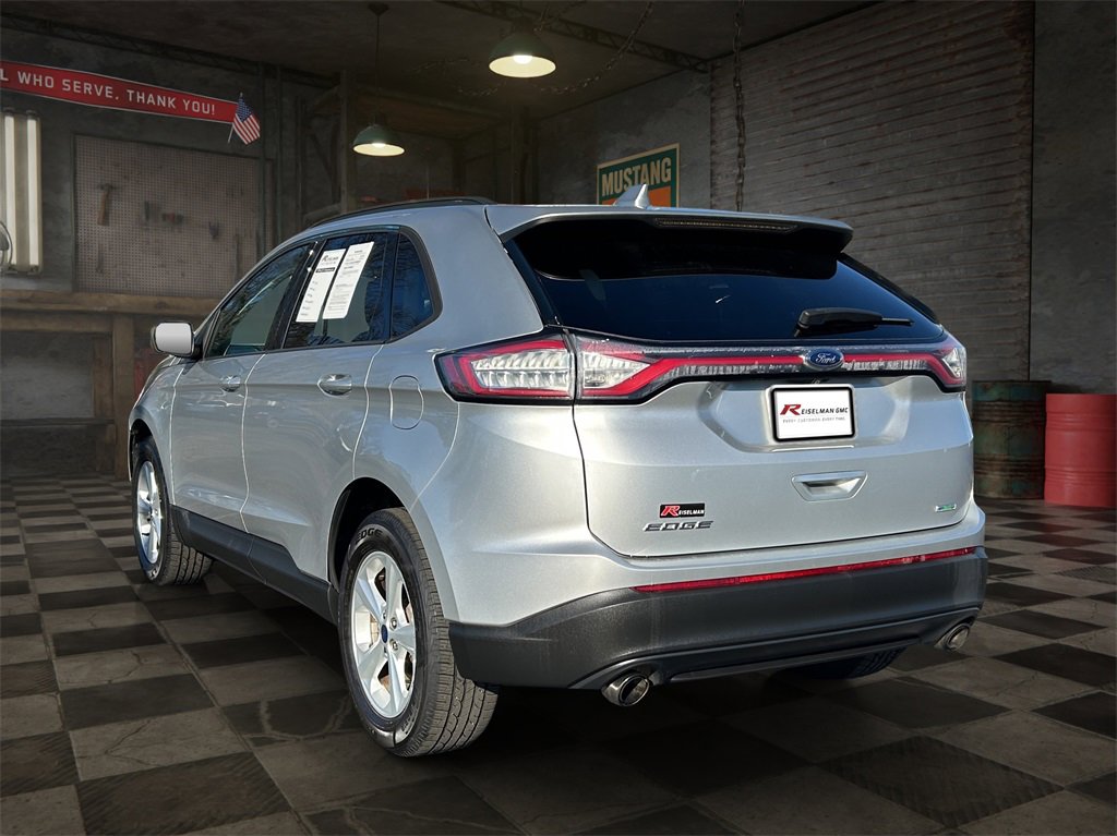 Used 2016 Ford Edge SE image 5
