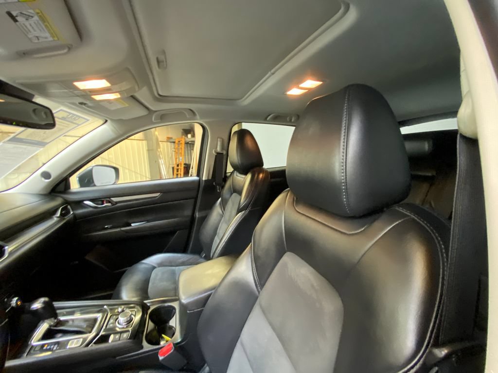Used 2019 MAZDA CX-5 Touring FWD image 22