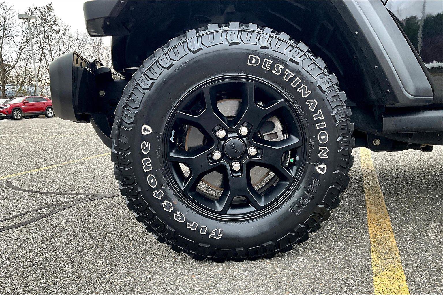 Used 2022 Jeep Wrangler Willys image 9