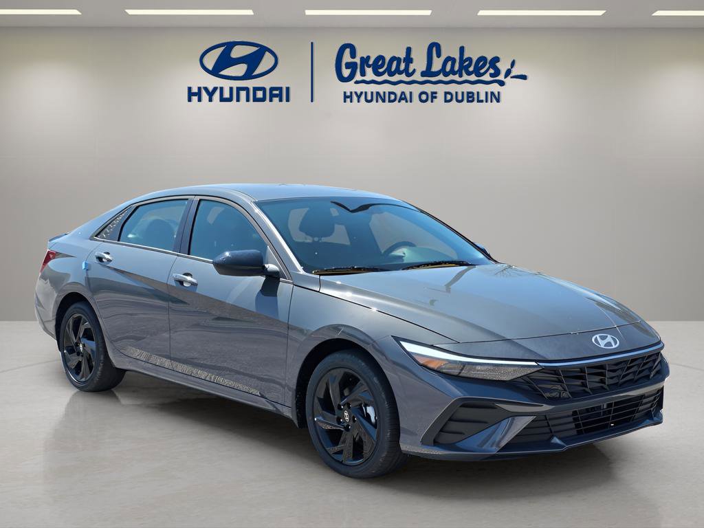 New 2026 Hyundai Elantra Sport image 7