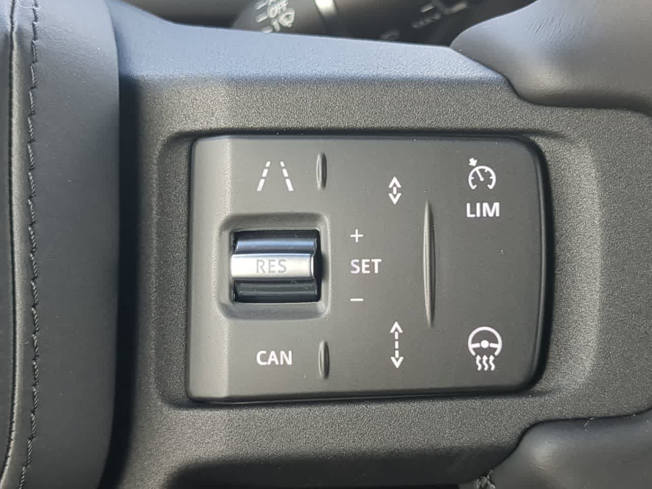 New 2026 Land Rover Defender 110 X AWD/4WD image 27