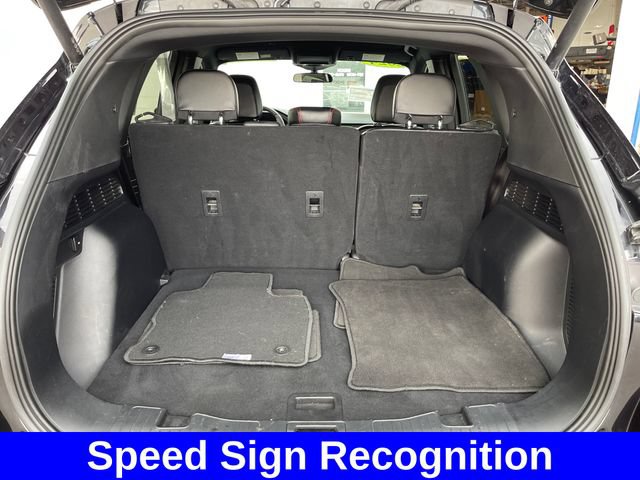 Used 2024 Ford Escape ST-Line w/ Tech Pack #1 AWD/4WD image 27