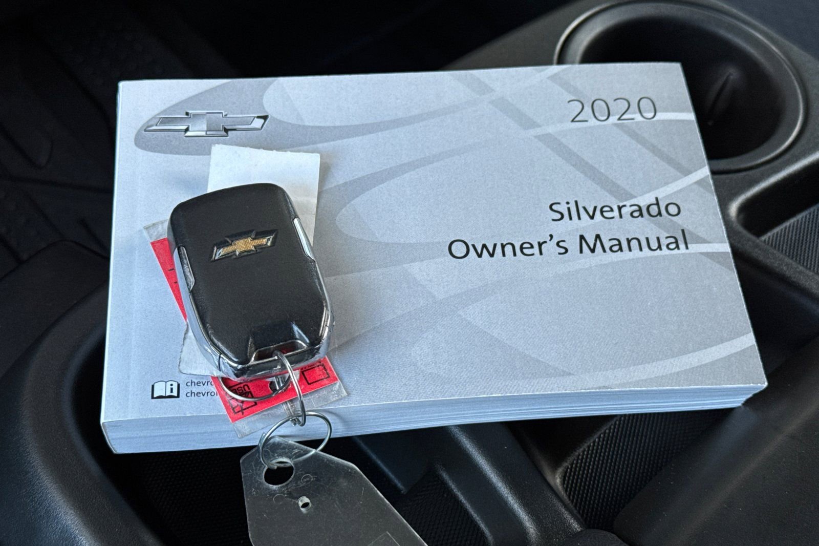 Used 2020 Chevrolet Silverado 1500 LT w/ All-Star Edition image 11