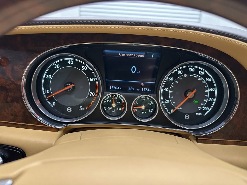 Used 2014 Bentley Flying Spur W12 AWD/4WD image 19