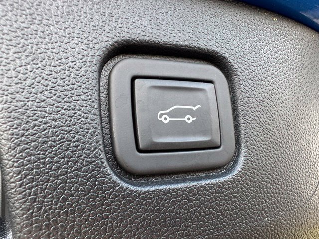 Used 2024 Chevrolet Blazer EV LT AWD/4WD image 12