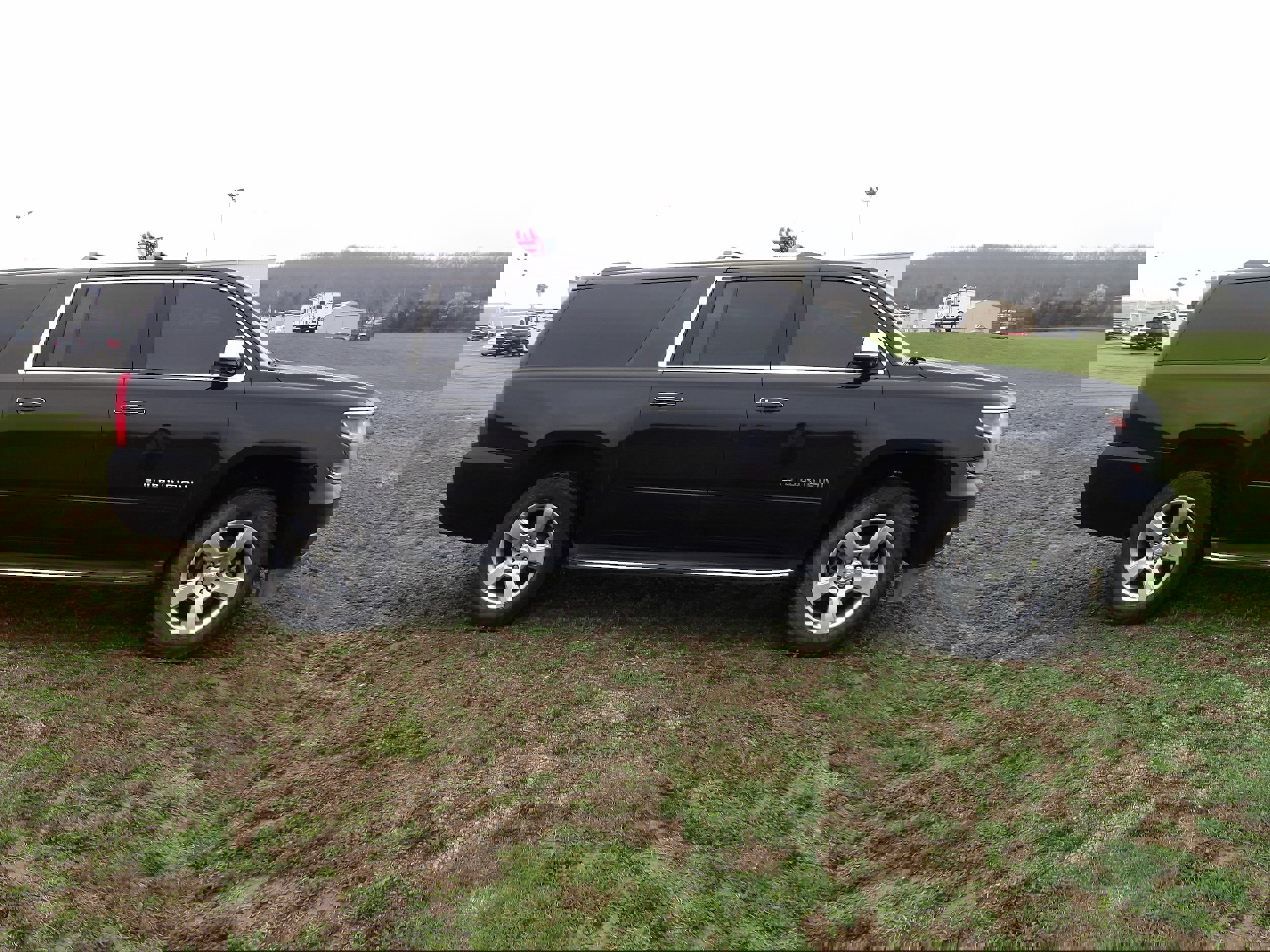 Used 2018 Chevrolet Suburban Premier image 5