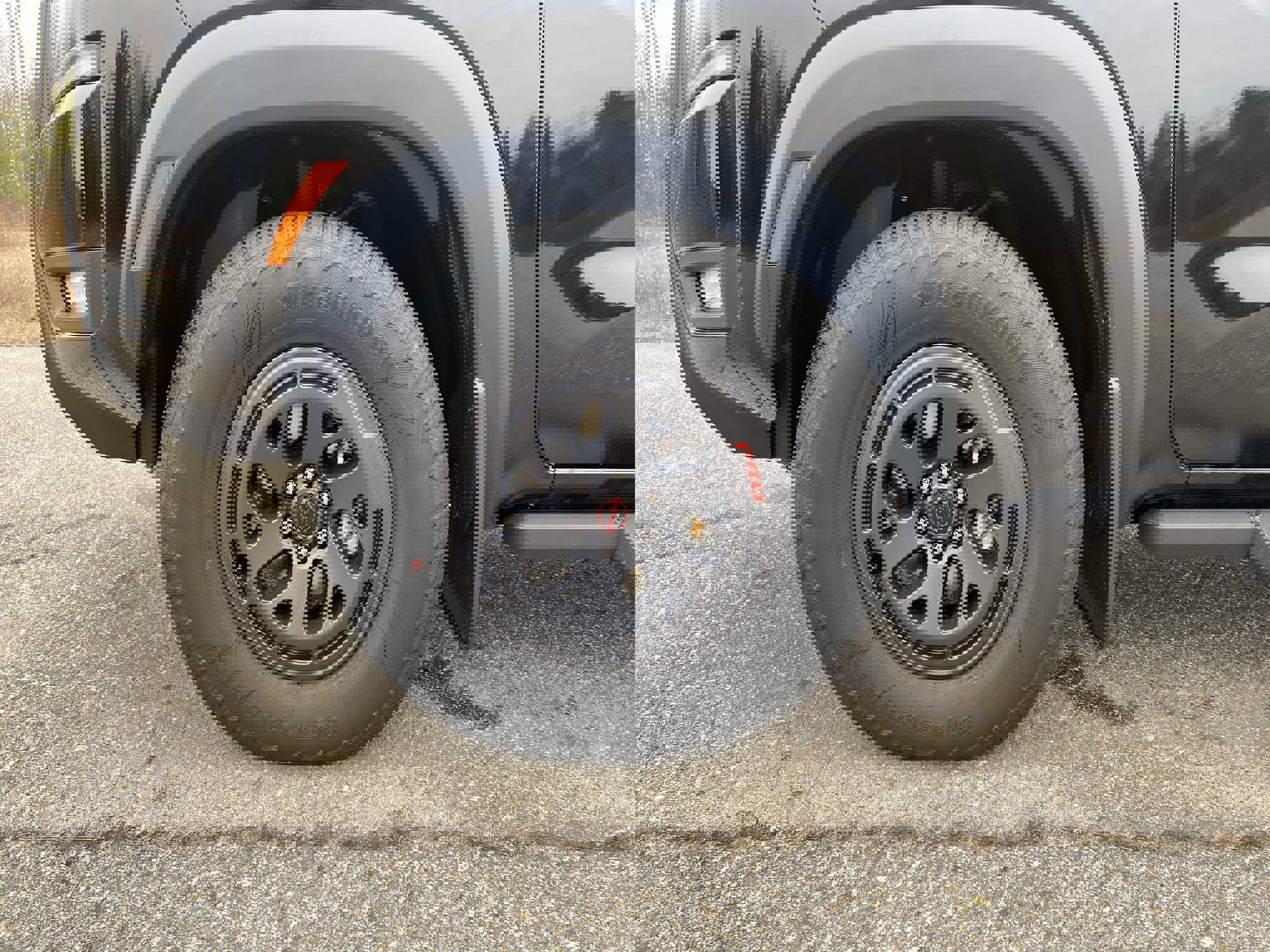 New 2025 Nissan Frontier PRO-4X image 11