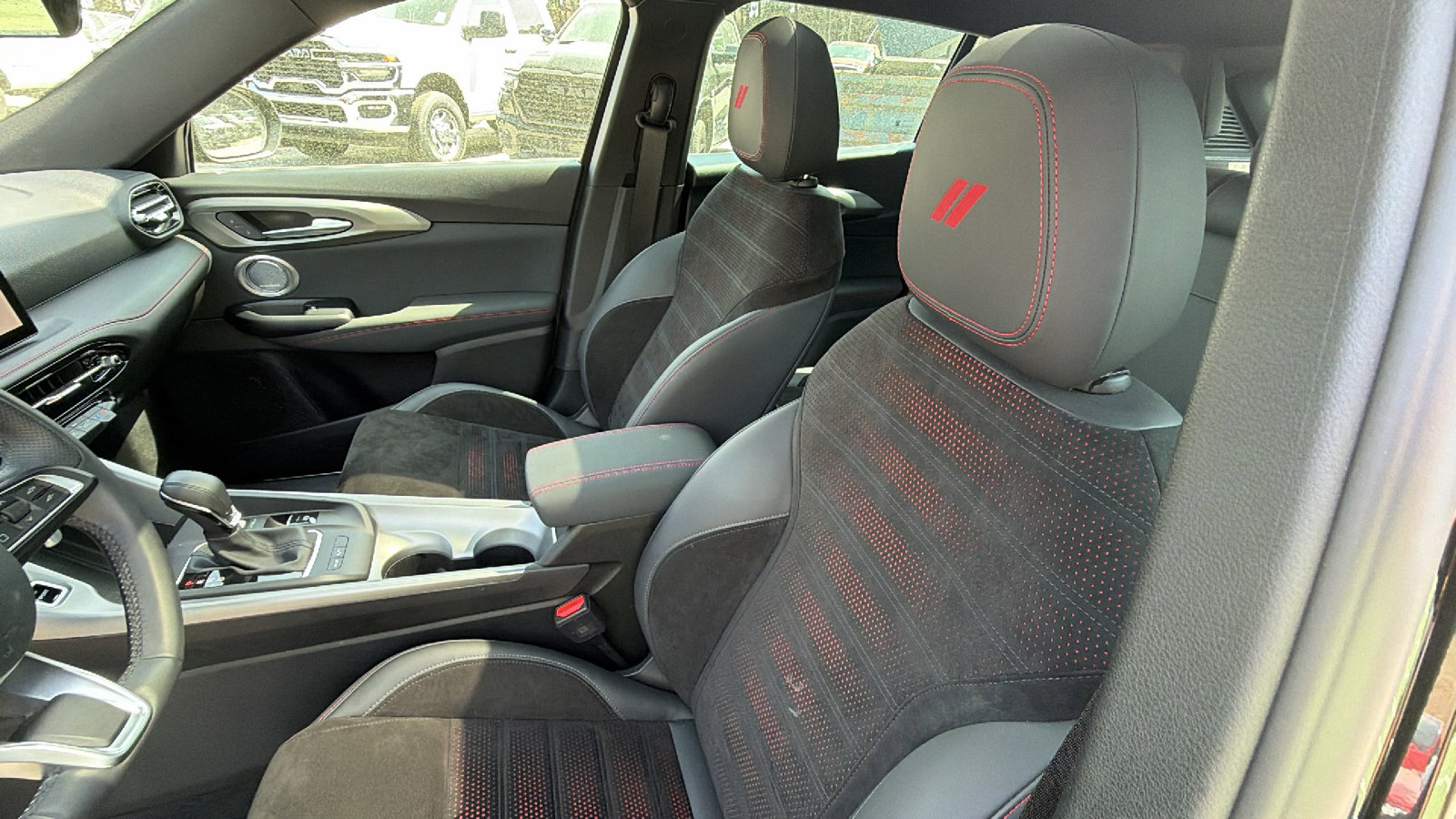 Used 2025 Dodge Hornet R/T w/ R/T Plus Package image 17