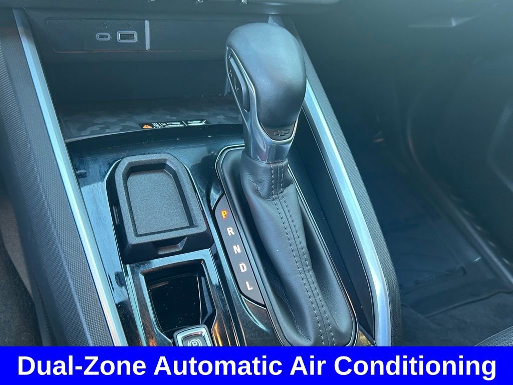 Used 2023 Chevrolet Colorado LT w/ LT Convenience Package II image 13