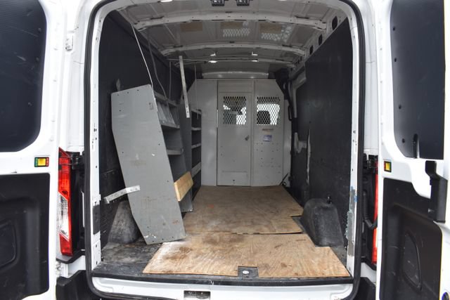Used 2019 Ford Transit 250 148 Medium Roof RWD image 21