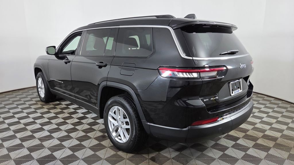 Used 2022 Jeep Grand Cherokee L Laredo w/ Luxury Tech Group I AWD/4WD image 6