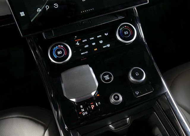 Used 2023 Land Rover Range Rover Sport SE AWD/4WD image 17