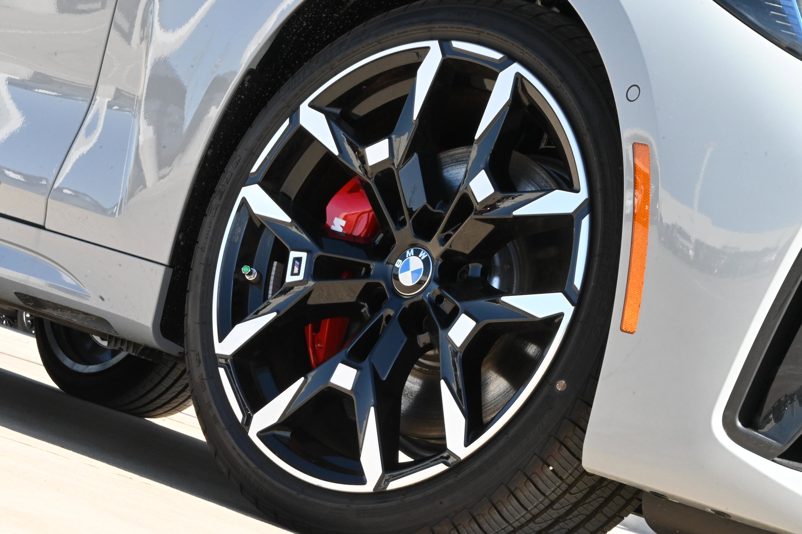 New 2026 BMW M440i Convertible image 10