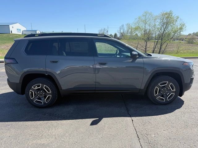New 2026 Jeep Cherokee Laredo AWD/4WD image 5