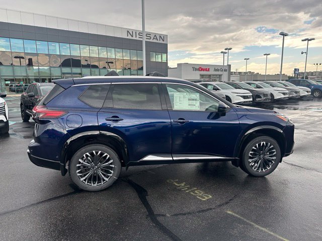 Used 2026 Nissan Rogue Platinum w/ Platinum Premium Package AWD/4WD image 13