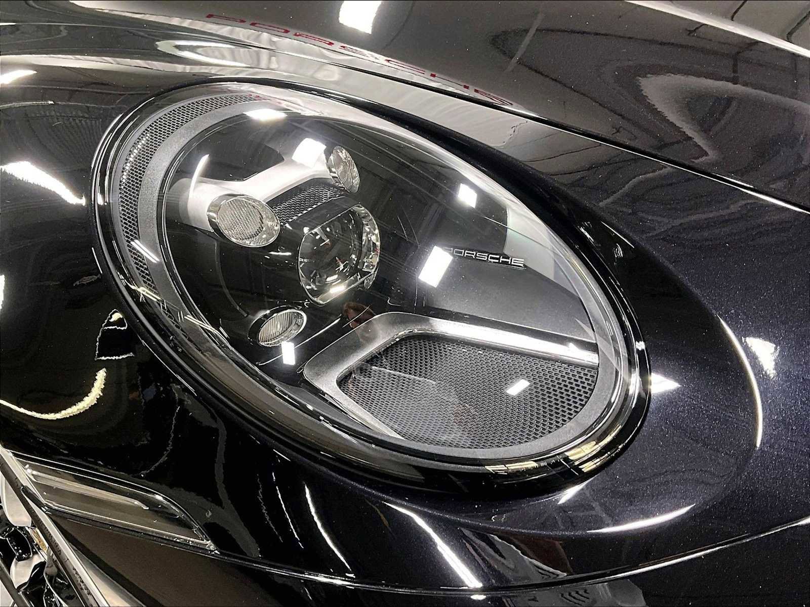 Used 2021 Porsche 911 Carrera S image 15