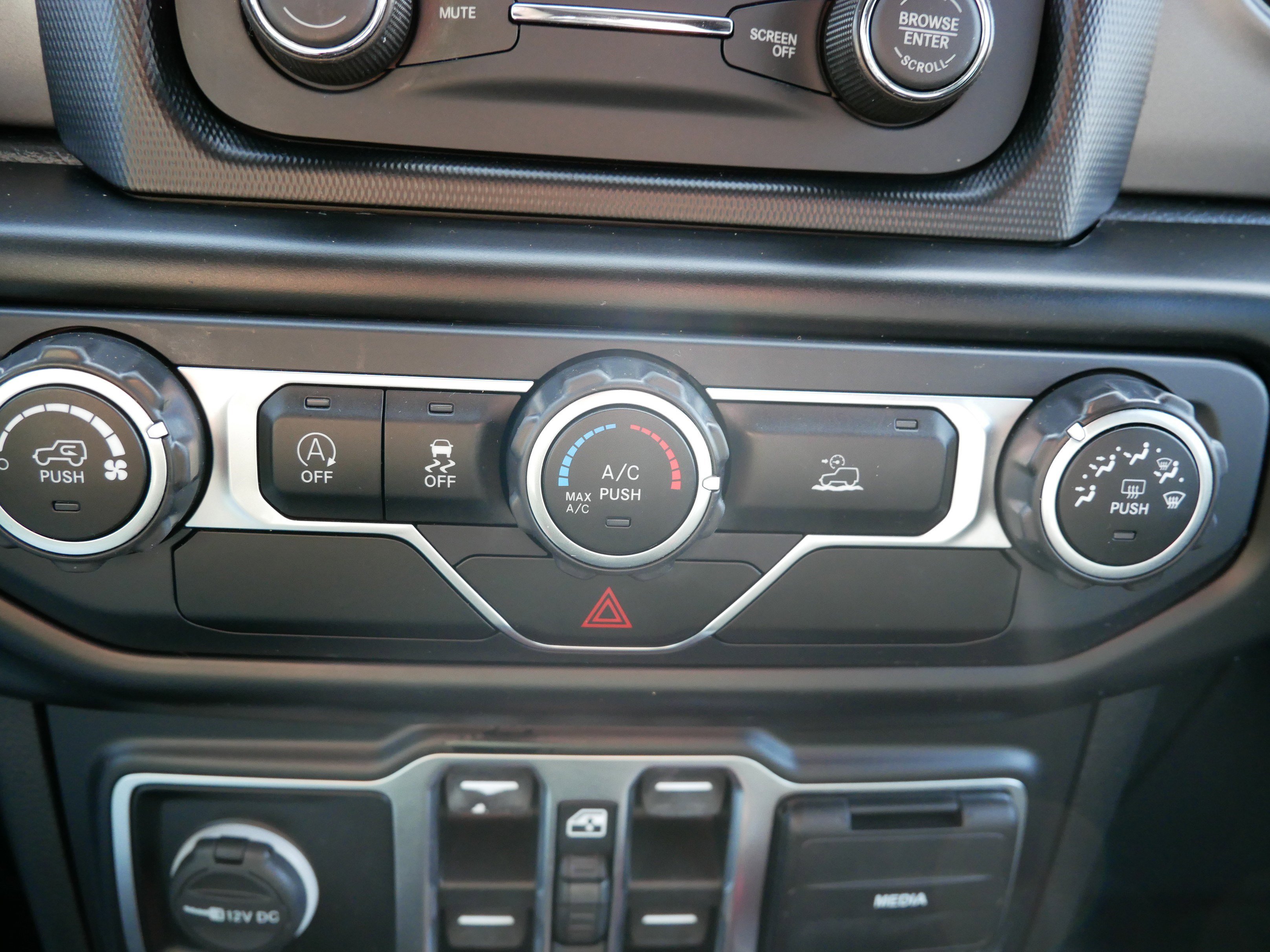 Used 2021 Jeep Wrangler Unlimited Sport S image 23