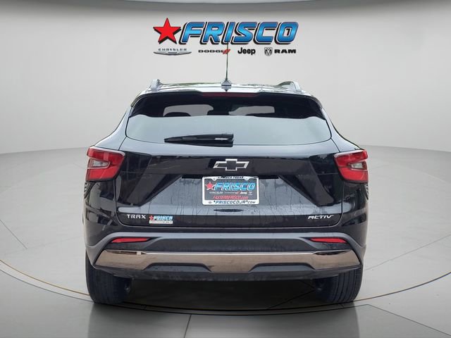 Used 2025 Chevrolet Trax ACTIV w/ Sunroof Package image 6