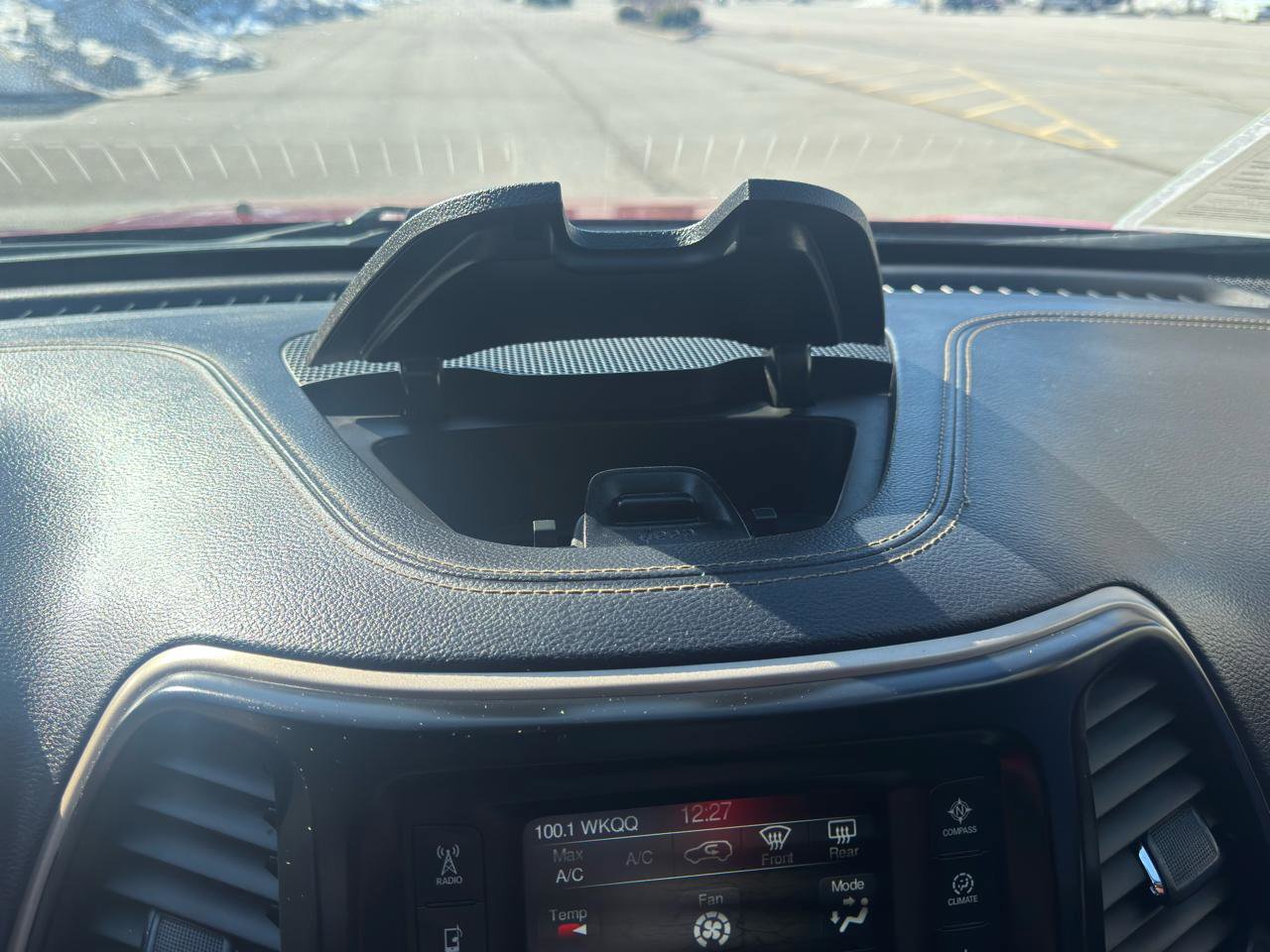 Used 2017 Jeep Cherokee Sport w/ Cold Weather Group image 22