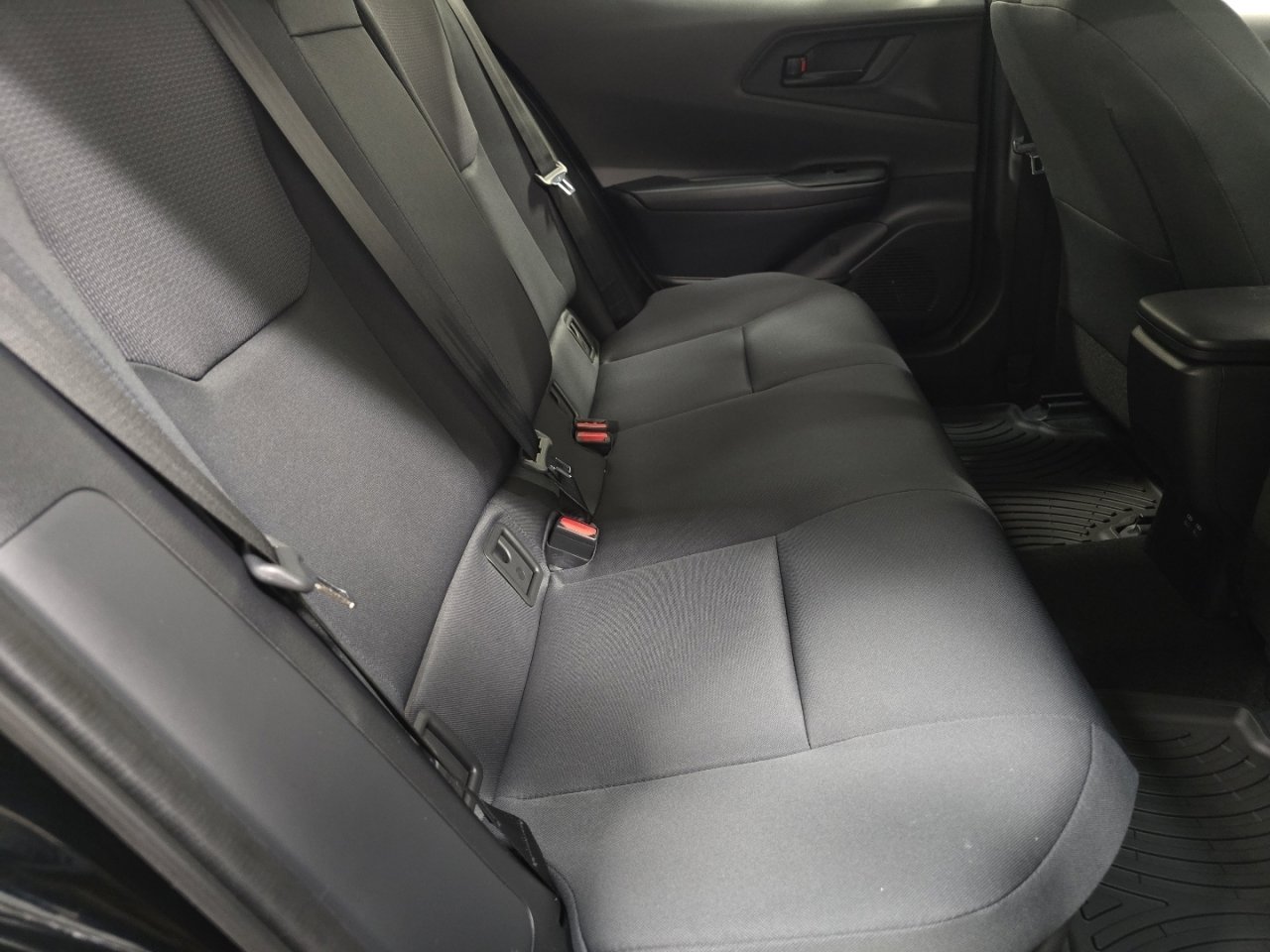 New 2026 Toyota Prius LE image 18